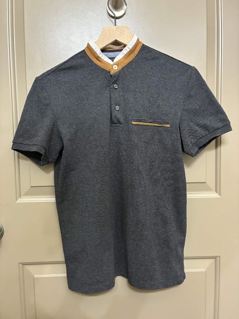Zara Men Gray Mandarin Collar Polo Shirt with Contrast Trim Tan